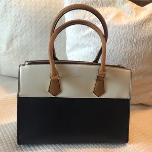 Aldo Purse
